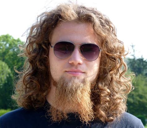 20 Curly Hair and Beard Combos That Will Blow Your Mind – Beard Style