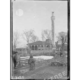 ImagesDéfense Salonique Mosquée près des remparts Le minaret a été