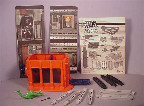 Unboxing Three Vintage Star Wars Kenner Playsets » Fanboy.com