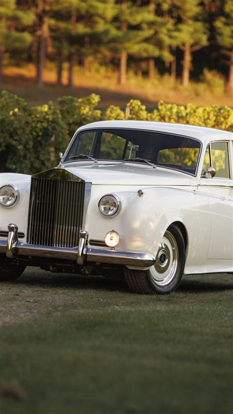 Скачать обои Rolls Royce 1961 front view Ringbrothers Silver Cloud