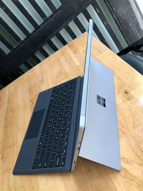 Surface Pro 5 2017 Core M3 7y30 4g 128g 3k Touch Laptop Cũ