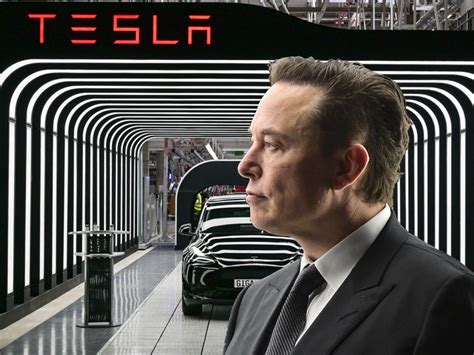 Tesla Is Still Recruiting Despite Elon Musk Ordering A Hiring Pause