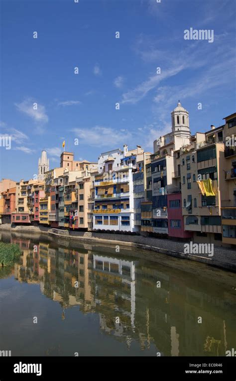 Girona old town Stock Photo - Alamy