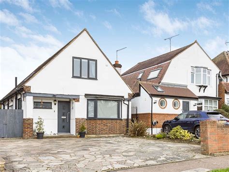 Bed Detached House For Sale In Billy Lows Lane Potters Bar En