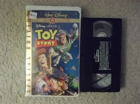 Walt Disney Gold Classic Collection - TriStarCollector