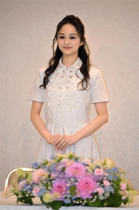 宝塚 星組トップ娘役・舞空瞳、18年ぶり単独退団 礼真琴の言葉に涙芸能デイリースポーツ Online