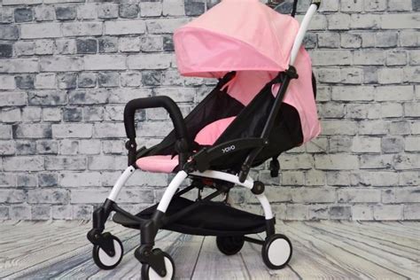 Коляска Yoya: детские прогулочные модели Care, Plus и BabyTime, вес и ...