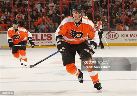 1753 Chris Pronger Flyers Stock Photos High Res Pictures And Images