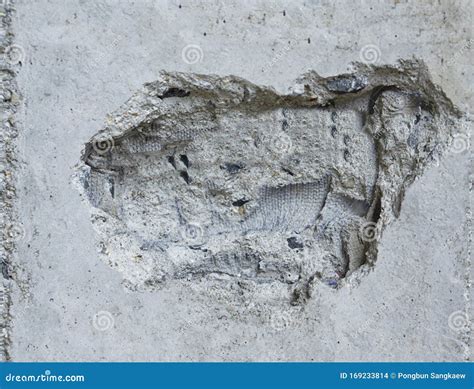 Broken Concrete Wall Texture Background Stock Photo - Image of ...