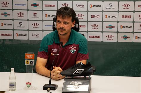 Fluminense Diniz Exalta Marcelo E Espera Show Da Torcida Para Libertadores