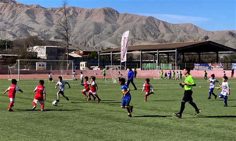 M S De Ni Os Y Ni As Participaron En Campeonato Infantil De F Tbol