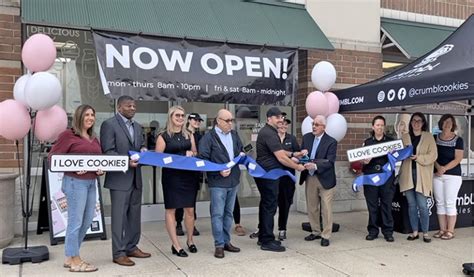 Gourmet Cookie Chain Crumbl Cookie Opens In Homewood Hf Chronicle