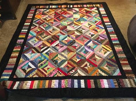 Pin By Arlene Raymond On Quilts 31 Strip And String Quilts Crazy