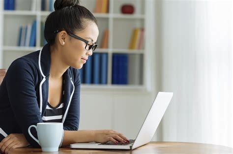 Magisterio A Distancia - ¿Dónde estudiar Magisterio a distancia?