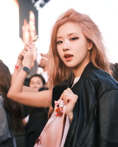 Rosé Coachella Cheerleaders All Eyes On Me Rosé Cute Rosé Instagram