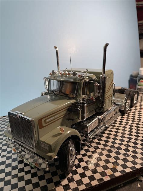 Classic Western Star Plastic Model Truck Kit Scale