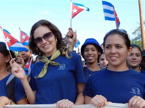 Feliz Aniversario De La Federacion De Mujeres Cubanas Embajadas Y Consulados De Cuba