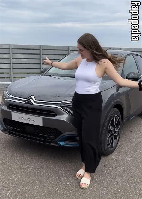 Leslie Schraut Nude Leaks Photo 6712410 Fapopedia