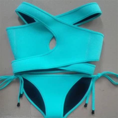 Fashion Women Sky Blue High Neck Cross Chest Holes Bottom Side Knot Two Piece Bikini On Luulla
