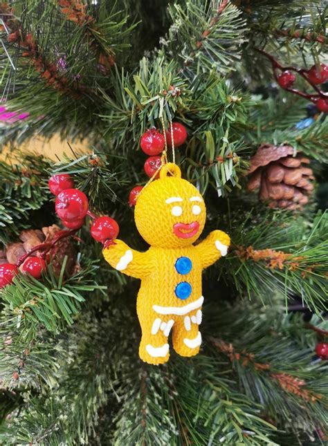 Бесплатный STL файл Крутой вязаный пряничный человечек 🪞・Модель 3D ...