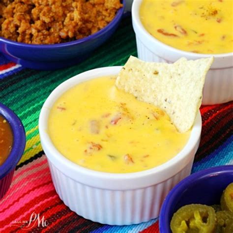 FAMOUS QUESO DIP RECIPE