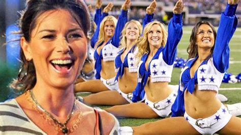 Shania Twain Meets The Dallas Cowboys' Cheerleaders (Cute!) (VIDEO)