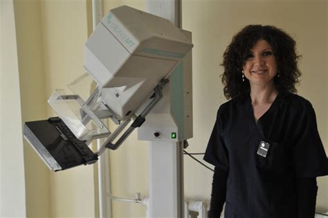 С нов мамограф преглеждат жени и мъже в ДКЦ- 4 - Под Тепето - Истината ...