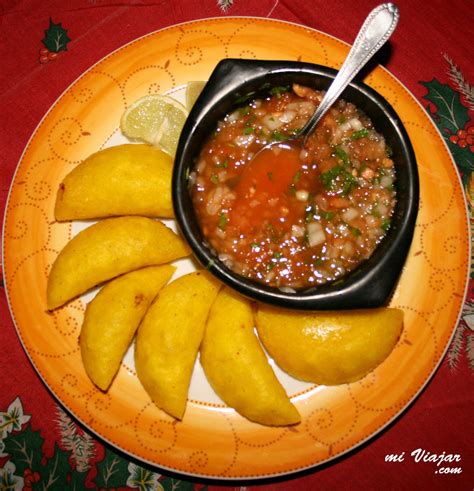 15 Exquisitas comidas callejeras de Colombia | Mi Viajar