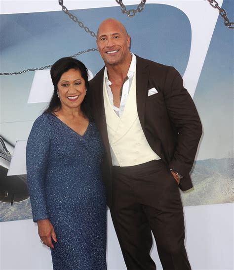 Dwayne Johnson And His Mom At Hobbs And Shaw La Premiere Popsugar