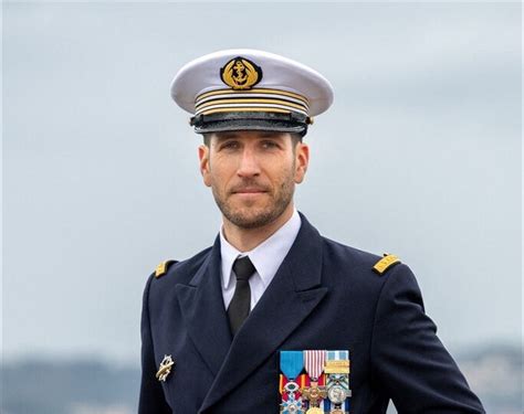 Interview Guillaume Egret Commandant Du Sous Marin Nucl Aire