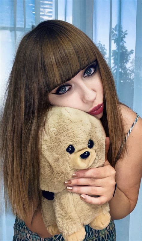 Id Diana From Kherson Ukraine Years Old Blonde Green Eyes