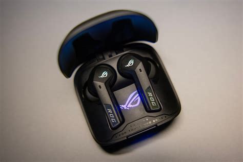 Slideshow Asus Rog Cetra True Wireless Speednova