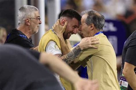 Messi chega ao 43º título da carreira e se isola como maior campeão do