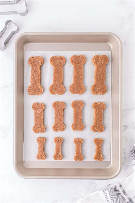 Yummy Homemade Peanut Butter Dog Treats - Princess Pinky Girl