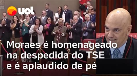 Alexandre de Moraes recebe homenagem na despedida do TSE e é aplaudido