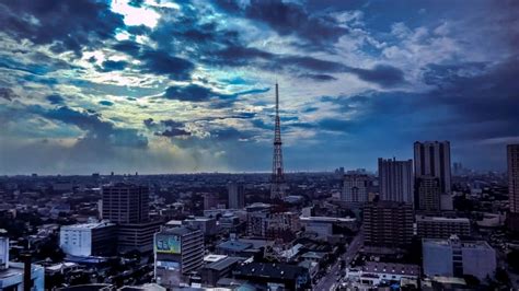 Image Libre Ville Architecture Nuage Paysage Urbain Ciel Bleu