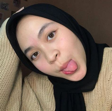 Melet Tp Cantik Gaya Hijab Wanita Bersepeda Wanita