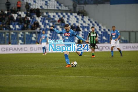 Le Botte In Campo Gli Mila Azzurri Al Mapei E La Siringa Dell