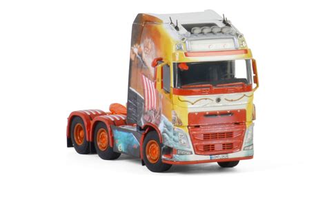 Floro Volvo Fh4 Globetrotter Xl 6x2 Wsi Models