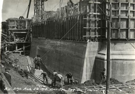 Vintage Photographs Of The Construction Of The Bloor Street Viaduct