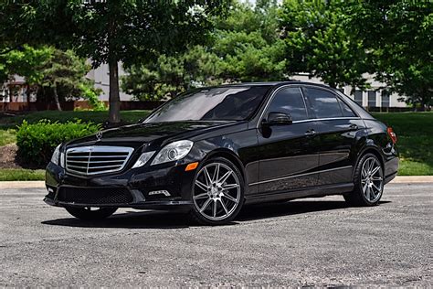 Mercedes-Benz E550 V25 Quantum Gallery - KC Trends