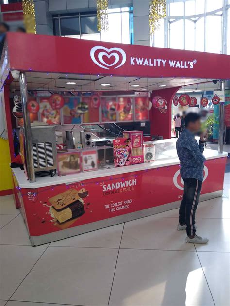 Kwality Walls Frozen Dessert And Ice Cream Shop Opulent Mall Nehru