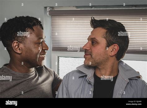 Gay black men Banque de photographies et dimages à haute résolution Alamy