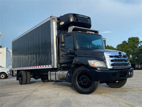 2011 HINO Refrigerated Box Truck, 161k, MINT Condition, NON CDL box tr – americanfleetexchange