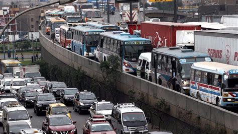 Congesti N Vehicular Un Problema De Salud Mental En Lima Rpp Noticias