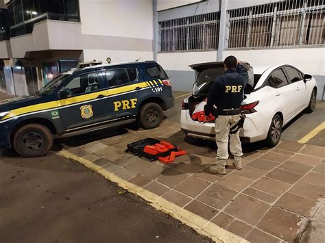 Prf Prende Duas Mulheres Por Tr Fico De Drogas Em Carazinho