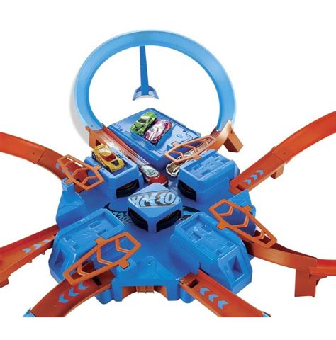 Hot Wheels Track Set With 1 64 Scale Toy Car 4 Intersections For Crashing Powered By A
