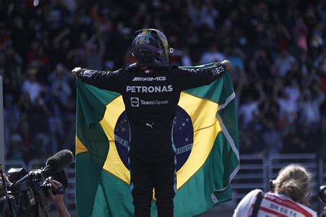 Lewis Hamilton Em Breve Será Um Cidadão Honorário Do Brasil