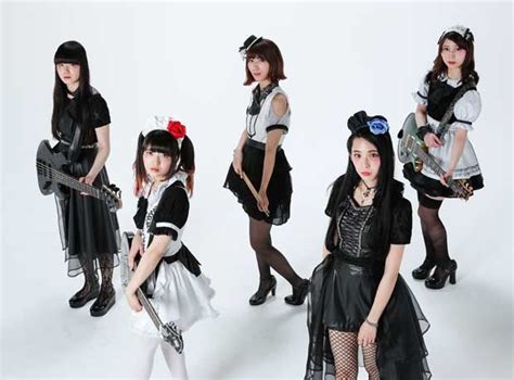 メイド×ハードロックで“ギャップ萌え” 海外で人気「band Maid」の野望 1 2 〈aera〉｜aera Dot アエラドット ハードロック メイド ロックバンド