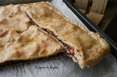 EMPANADA DE CECINA QUESO DE CABRA Y TOMATE El Ágora de Ángeles